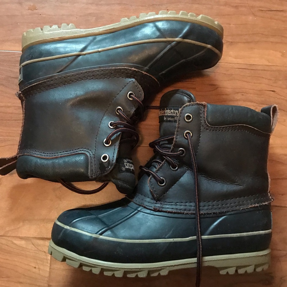 Weather Protectors Winter Boots - Totes - Size 6